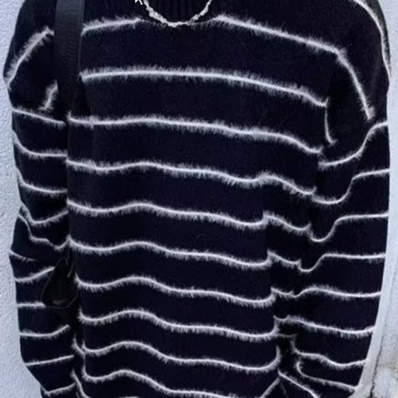 Men's Vintage Striped Pullover Sweater US Size M 23" Wide/ Black NWOT - Picture 2 of 4
